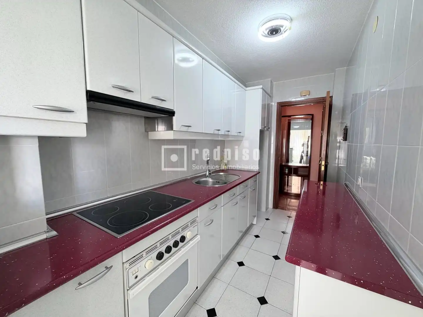 Cocina de Piso en venta en La Avanzada - La Cueva