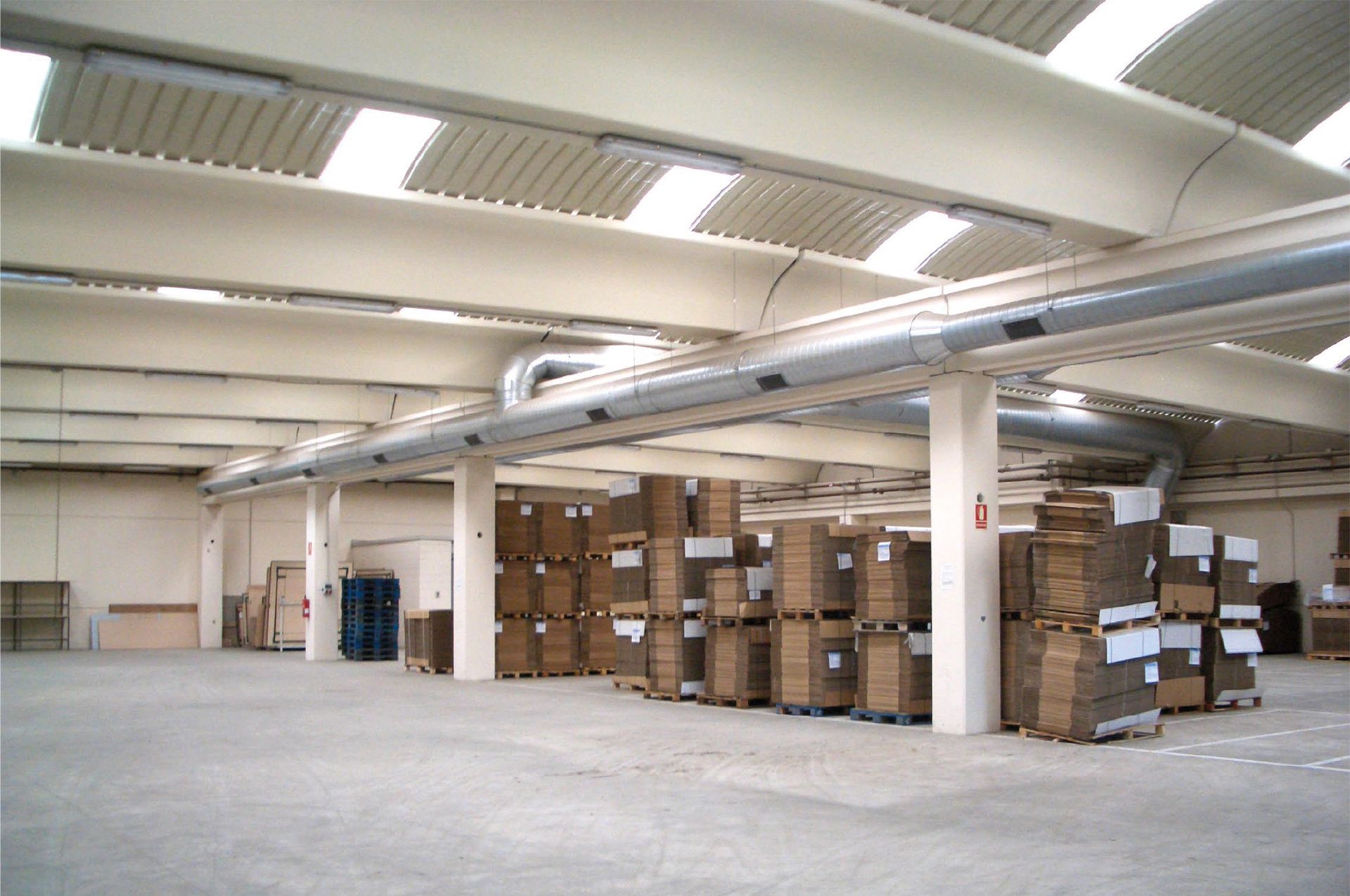 Nau industrial de lloguer a Carrer de Palautordera, Palou