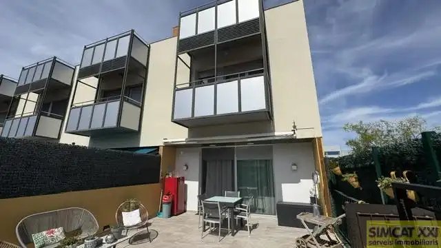 Casa a schiera in vendita a Vilafant