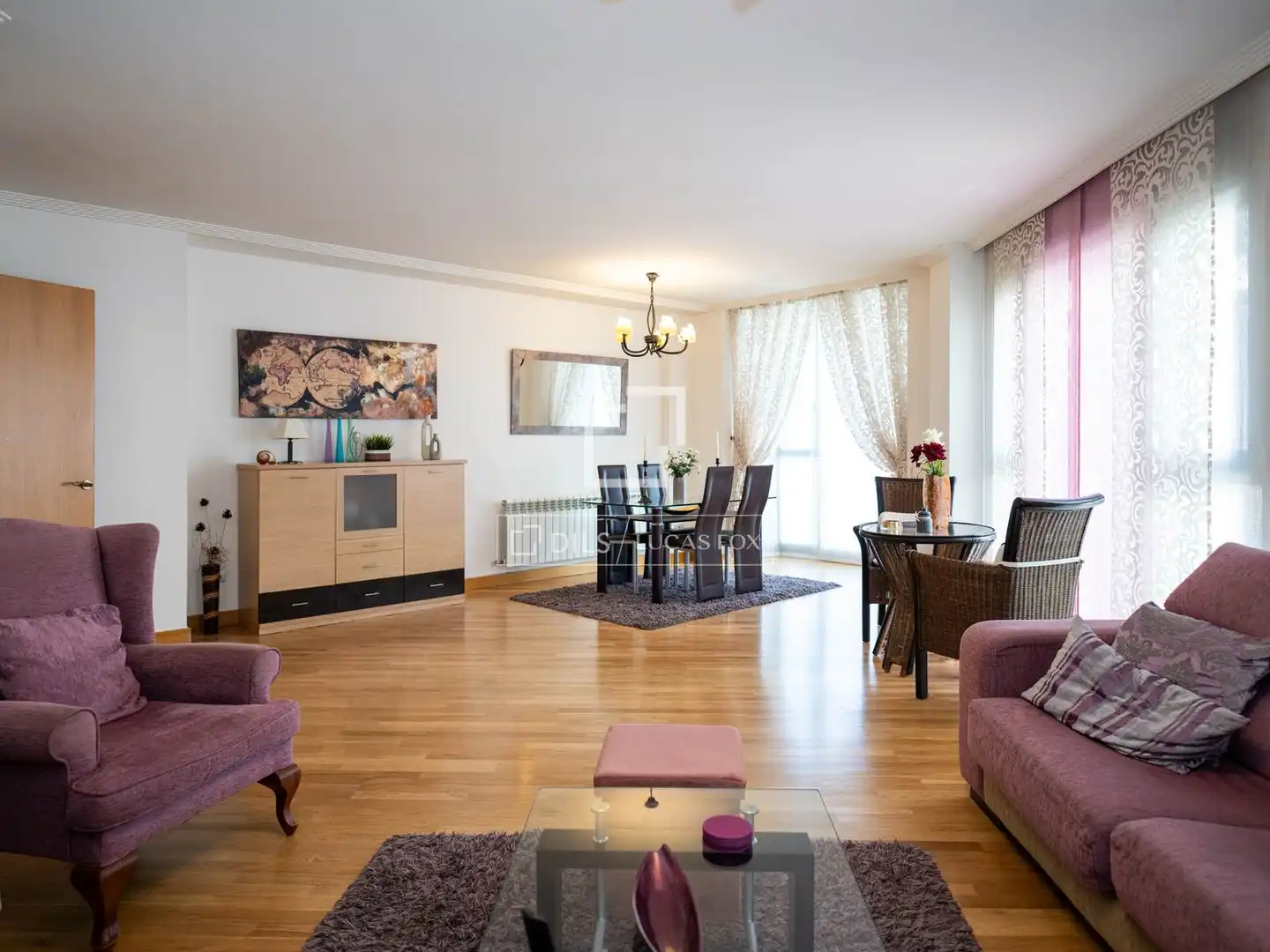 Living room of Flat for rent in Madrid  with Air Conditioner, Heating and Private garden