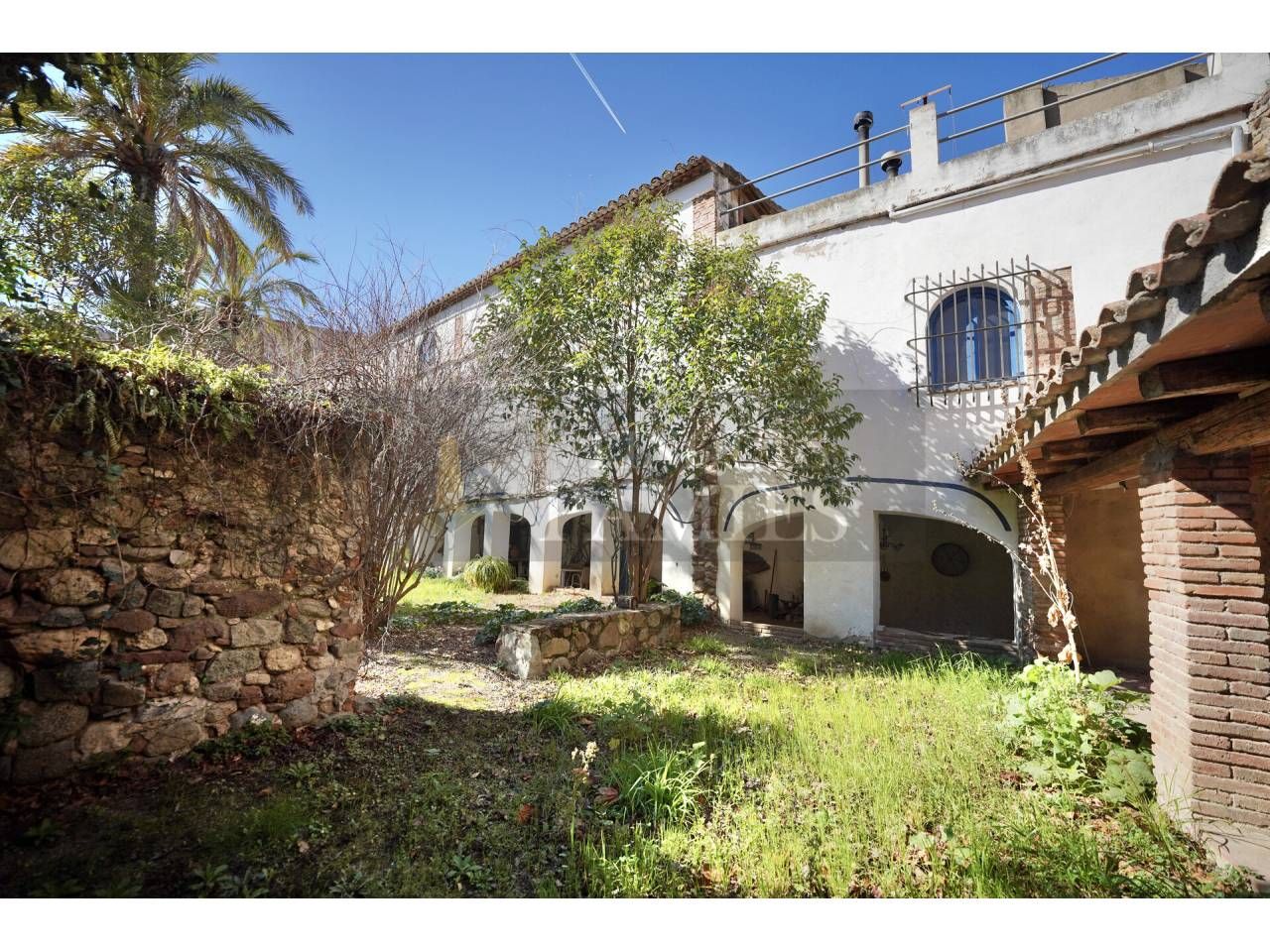 Vista exterior de Casa o xalet en venda en Vilaplana amb Jardí privat i Terrassa