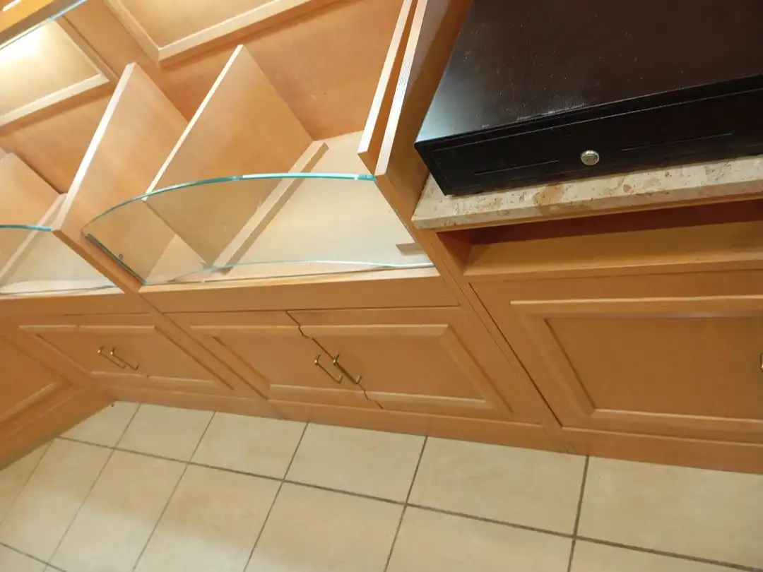 Kitchen of Commercial properties for rent in Cambre   with Furnished