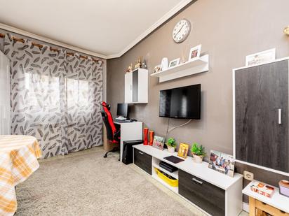 Living room of Flat for sale in Pozuelo de Alarcón  with Heating