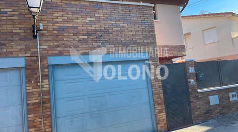 Foto 2 de Casa adosada en venta en Calle Barandas, Cuzcurrita de Río Tirón, La Rioja