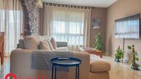 Sala d'estar de Pis en venda en Castellón de la Plana / Castelló de la Plana amb Aire condicionat i Moblat