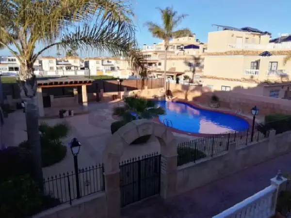 Duplex avec piscine à vendre à Orihuela Costa, imagen 3