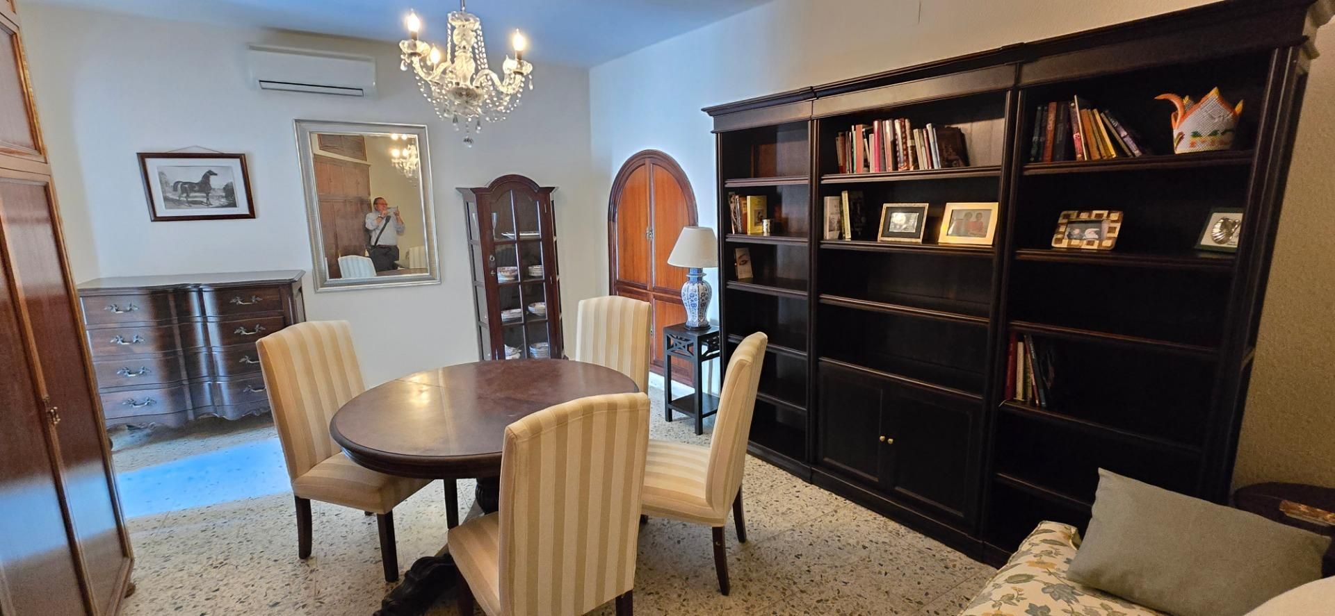 Comedor de Piso en venta en  Córdoba Capital con Aire acondicionado, Calefacción y Trastero