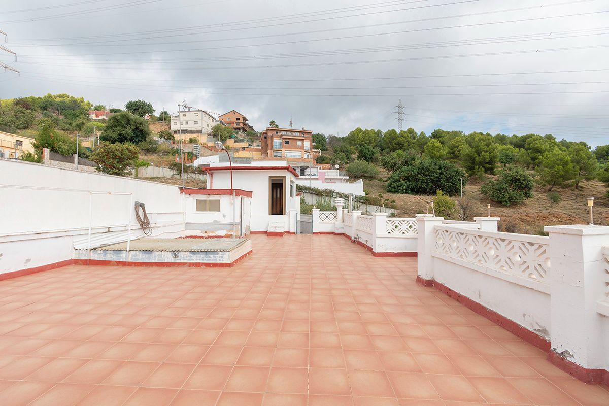 Terrace of House or chalet for sale in Sant Boi de Llobregat  with Air Conditioner, Heating and Terrace