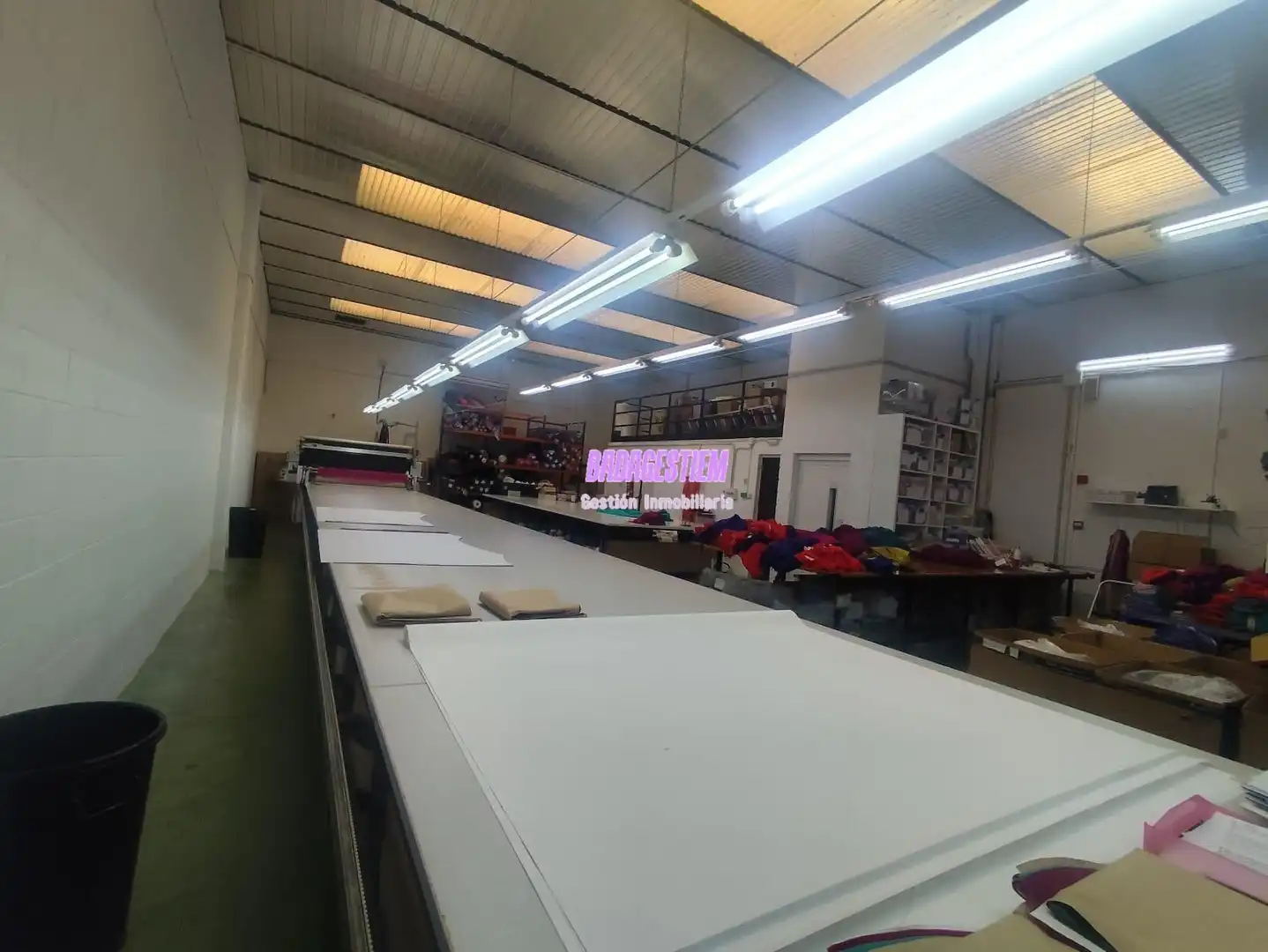 Local comercial en venta en Montigalà - Sant Crist, imagen 9
