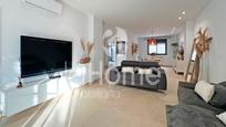Living room of Single-family semi-detached for sale in La Pobla de Vallbona  with Air Conditioner, Heating and Private garden