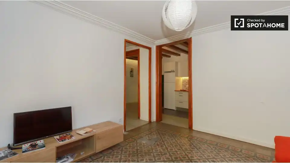 Flat with terrace to rent in Ciutat Vella, imagen 2