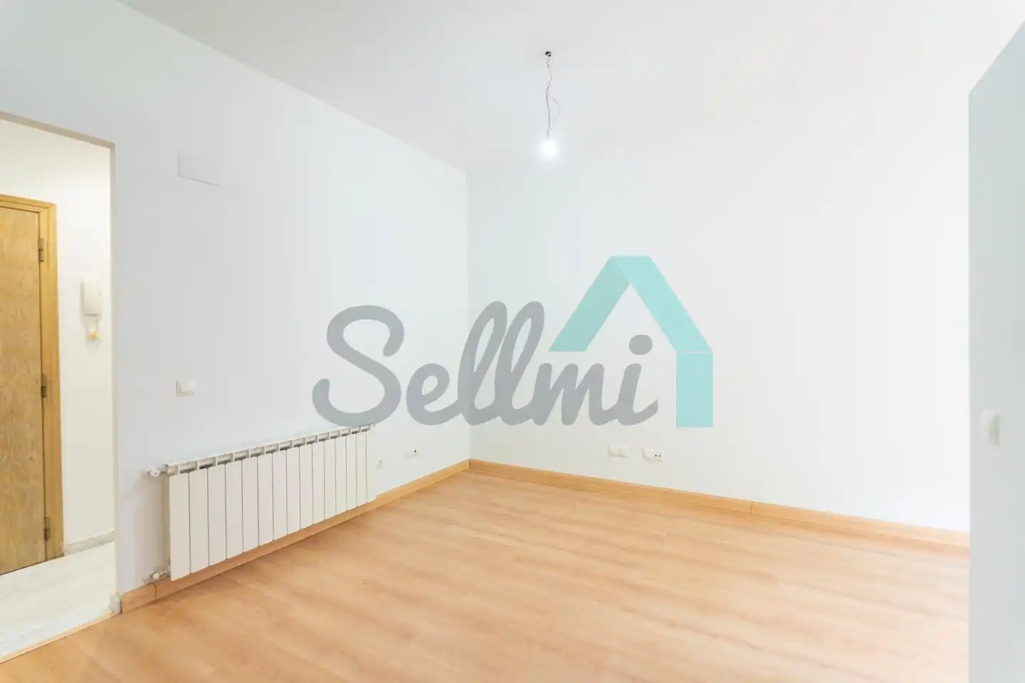Schlafzimmer von Wohnung zum Verkauf in Aller mit Heizung, Terrasse und Abstellraum