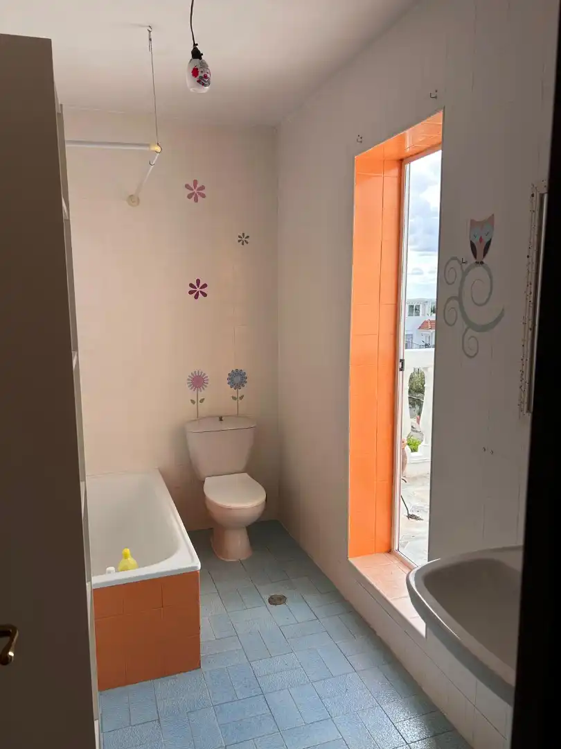 Baño de Casa adosada en venta en Lucena con Terraza, Trastero y Balcón