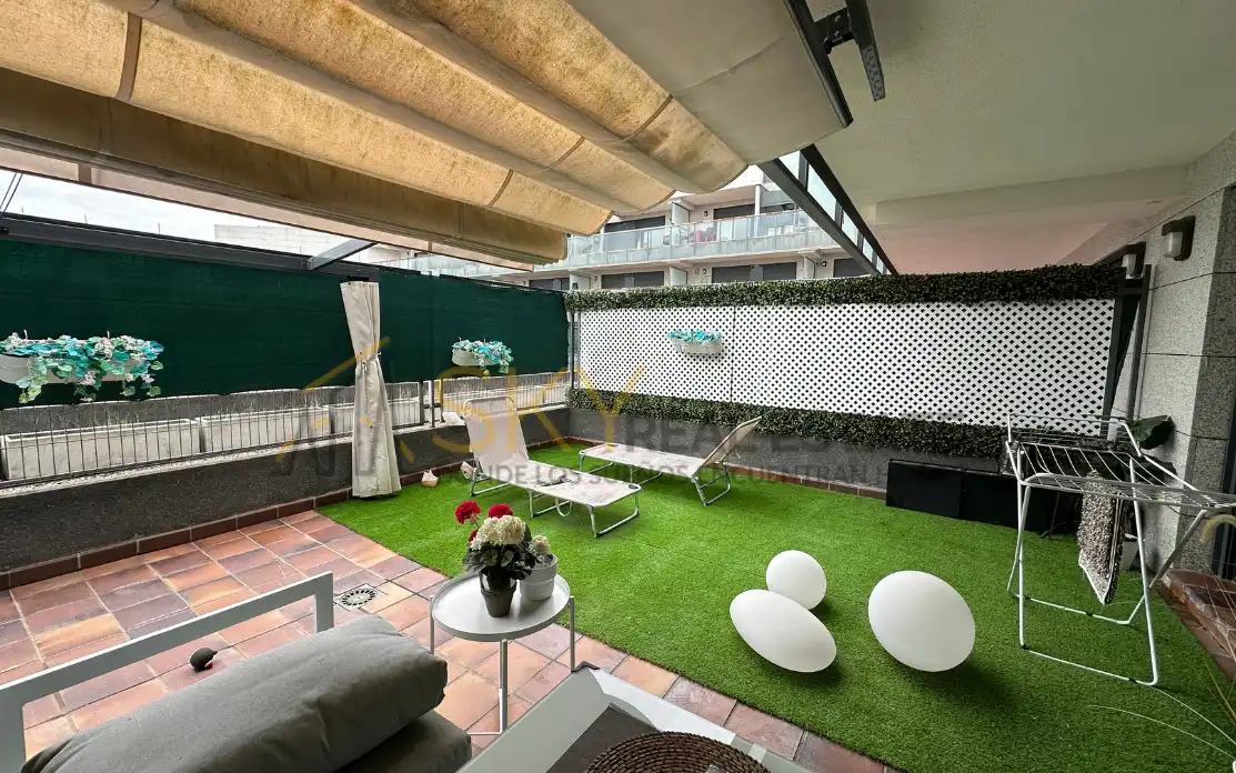 Piso en venta en Calle Vereda de los Barros, Campodón - Ventorro del Cano