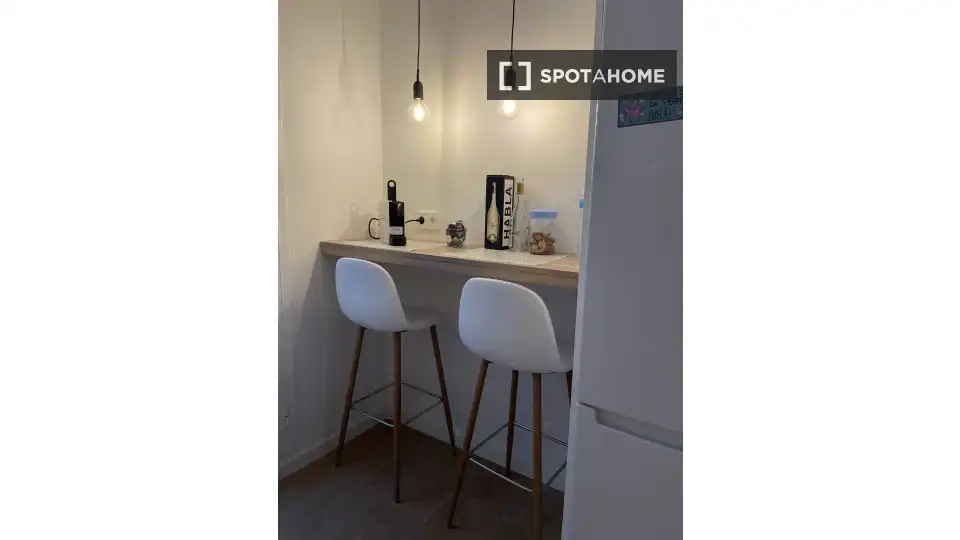 Außenansicht von Wohnung zur untervermieten in Sitges mit Klimaanlage und Terrasse
