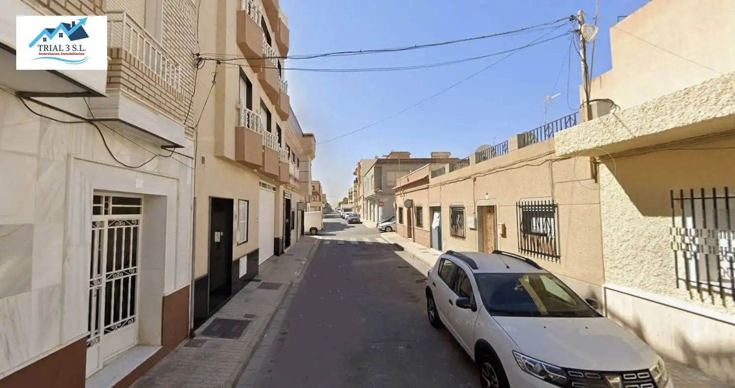 Vista exterior de Casa o xalet en venda en El Ejido