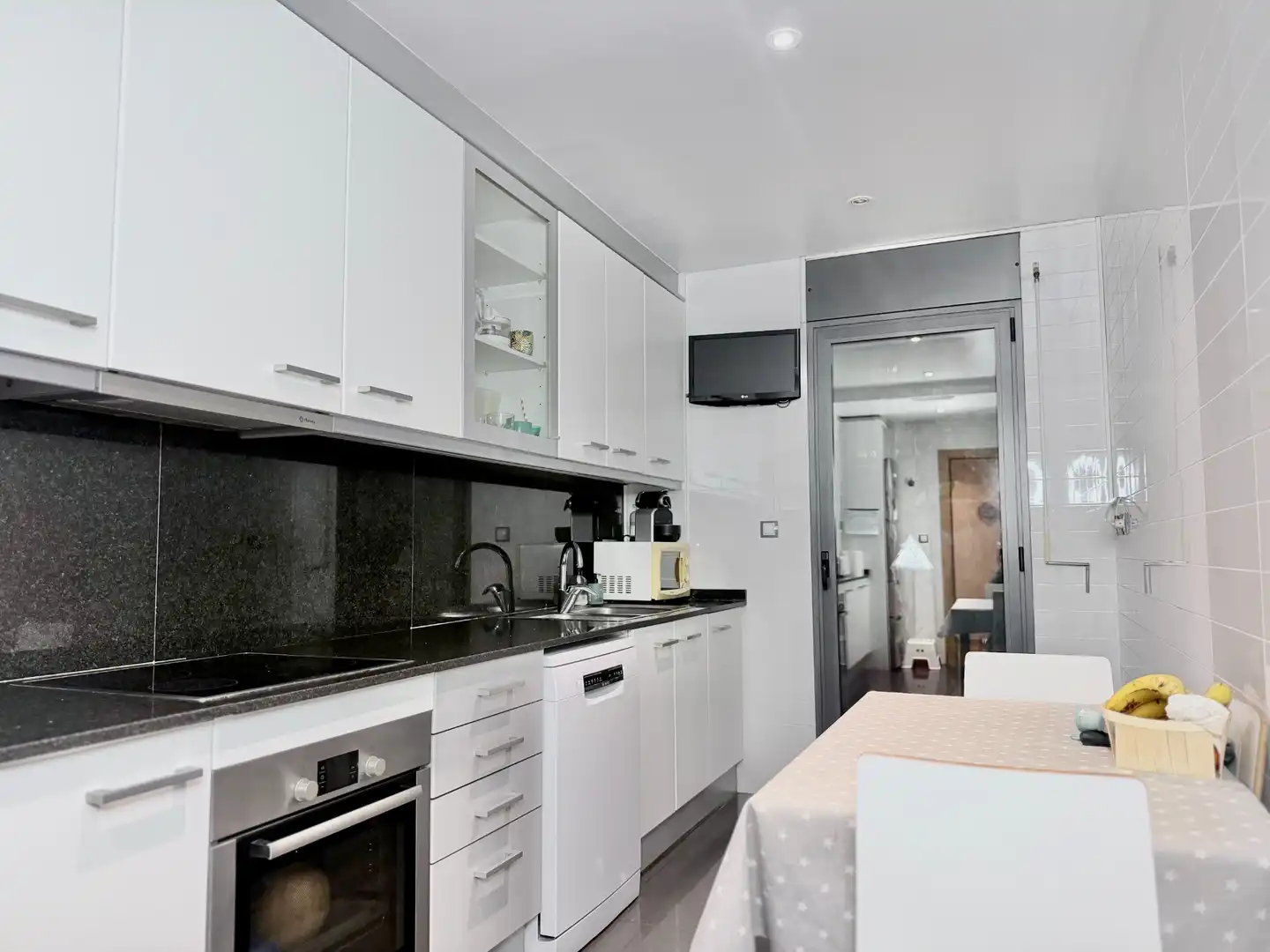 Kitchen of Ground floor for sale in Badalona  with Air Conditioner, Heating and Private garden