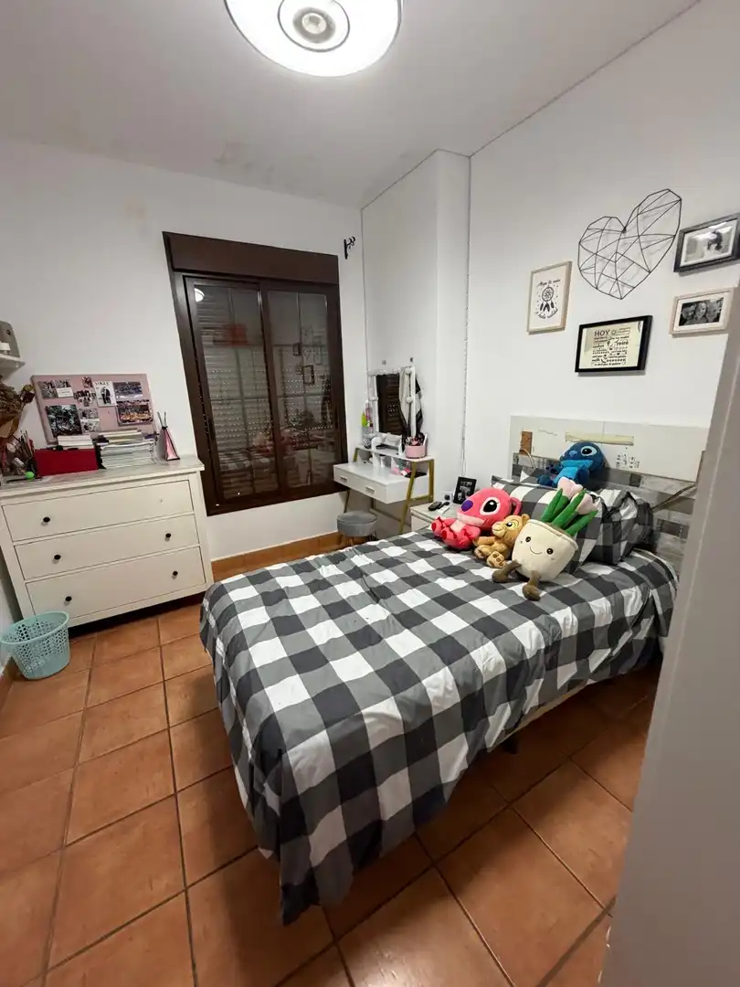 Bedroom of Houses for sale in Utrera