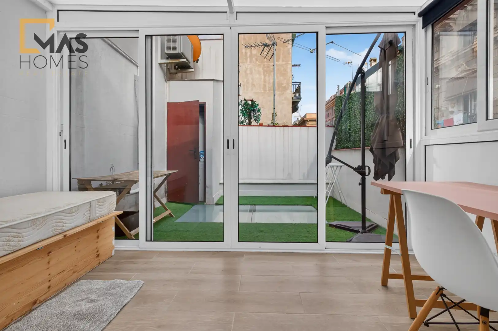 Terrace of Buildings for sale in Ciutat Vella