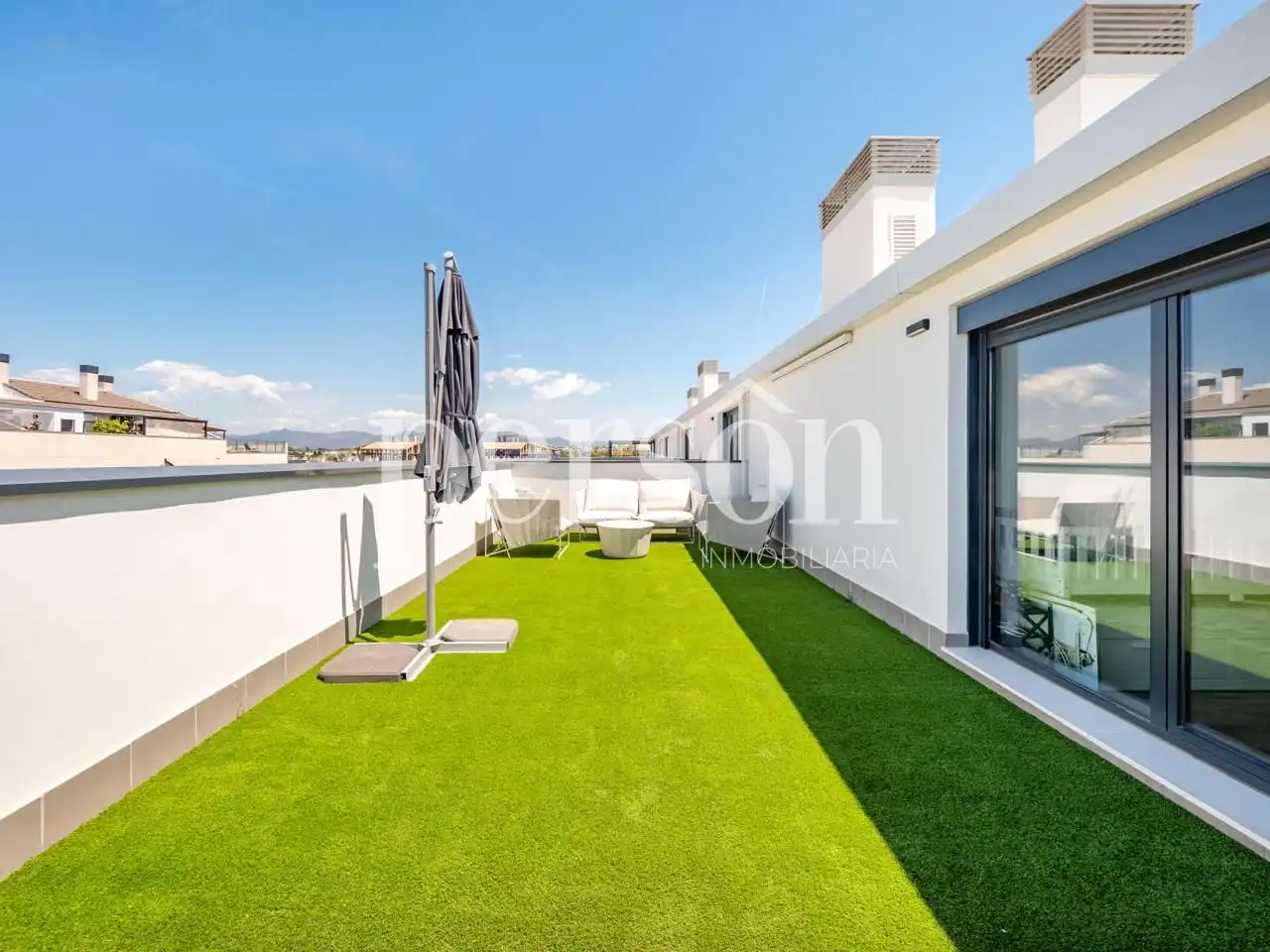 Terrace of Duplexes for sale in La Pobla de Vallbona  with Air Conditioner, Heating and Terrace