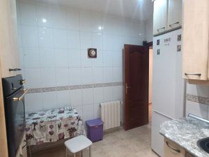 Kitchen of Flat for sale in  Madrid Capital  with Heating, Parquet flooring and Furnished