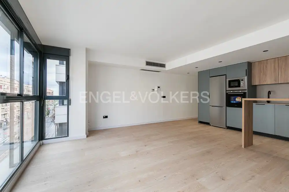 Sala de estar de Ático de alquiler en Valencia con Aire acondicionado, Calefacción y Se aceptan mascotas
