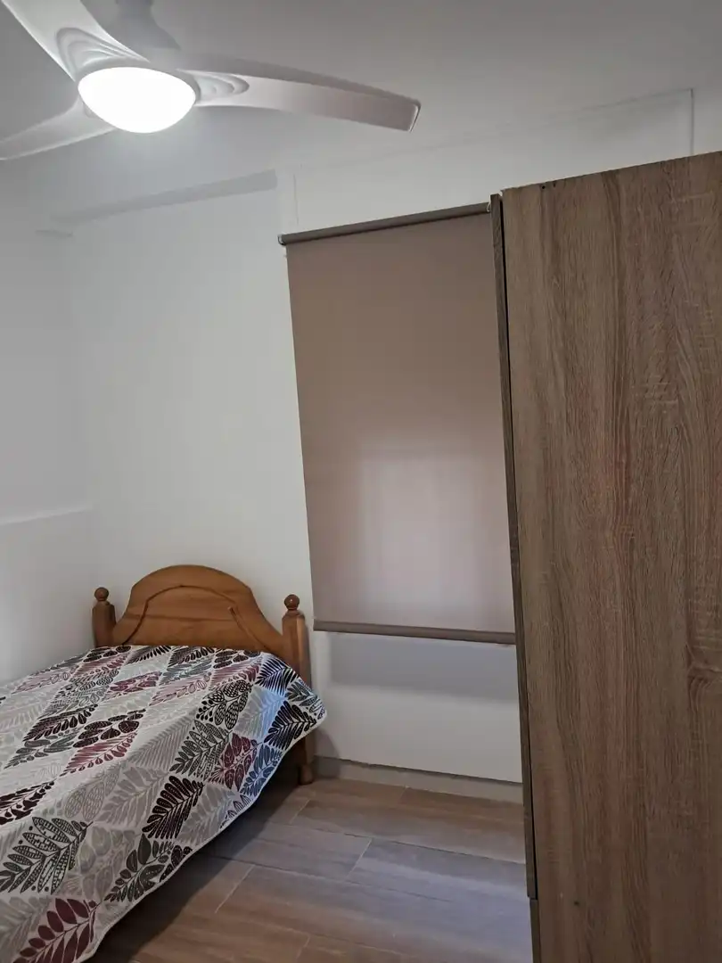 Dormitori de Planta baixa de lloguer en Santa Pola amb Aire condicionat, Terrassa i Moblat