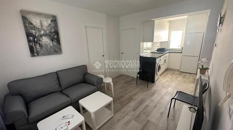 Foto 2 de Piso en venta en Ciudad Jardín - Tagarete - El Zapillo,  Almería Capital