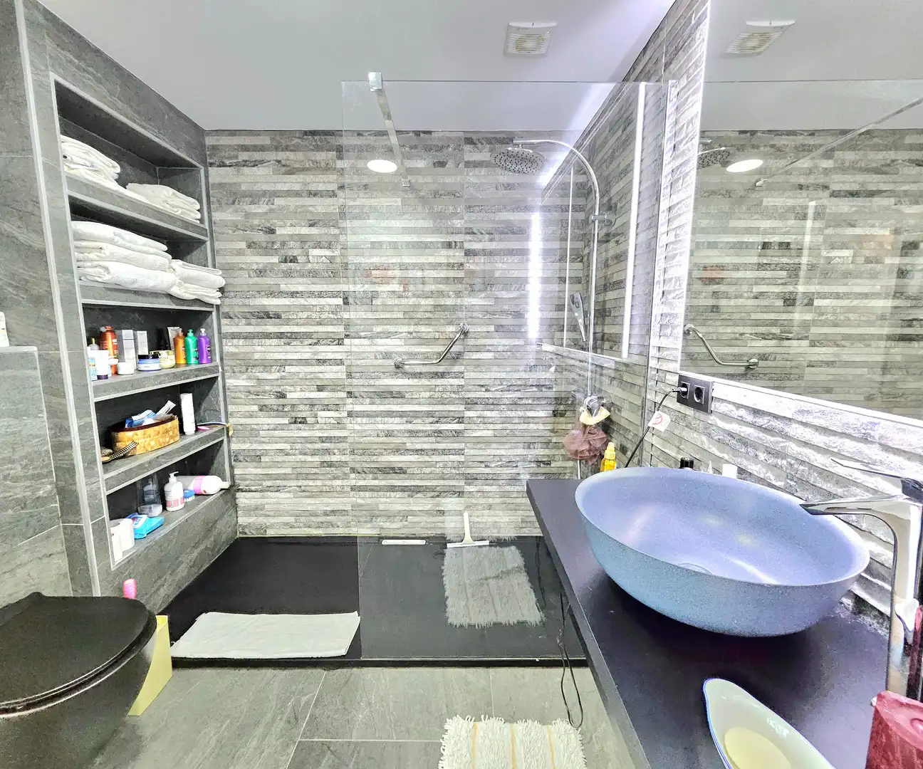 Baño de Casa o chalet en venta en Limpias con Jardín privado, Terraza y Trastero