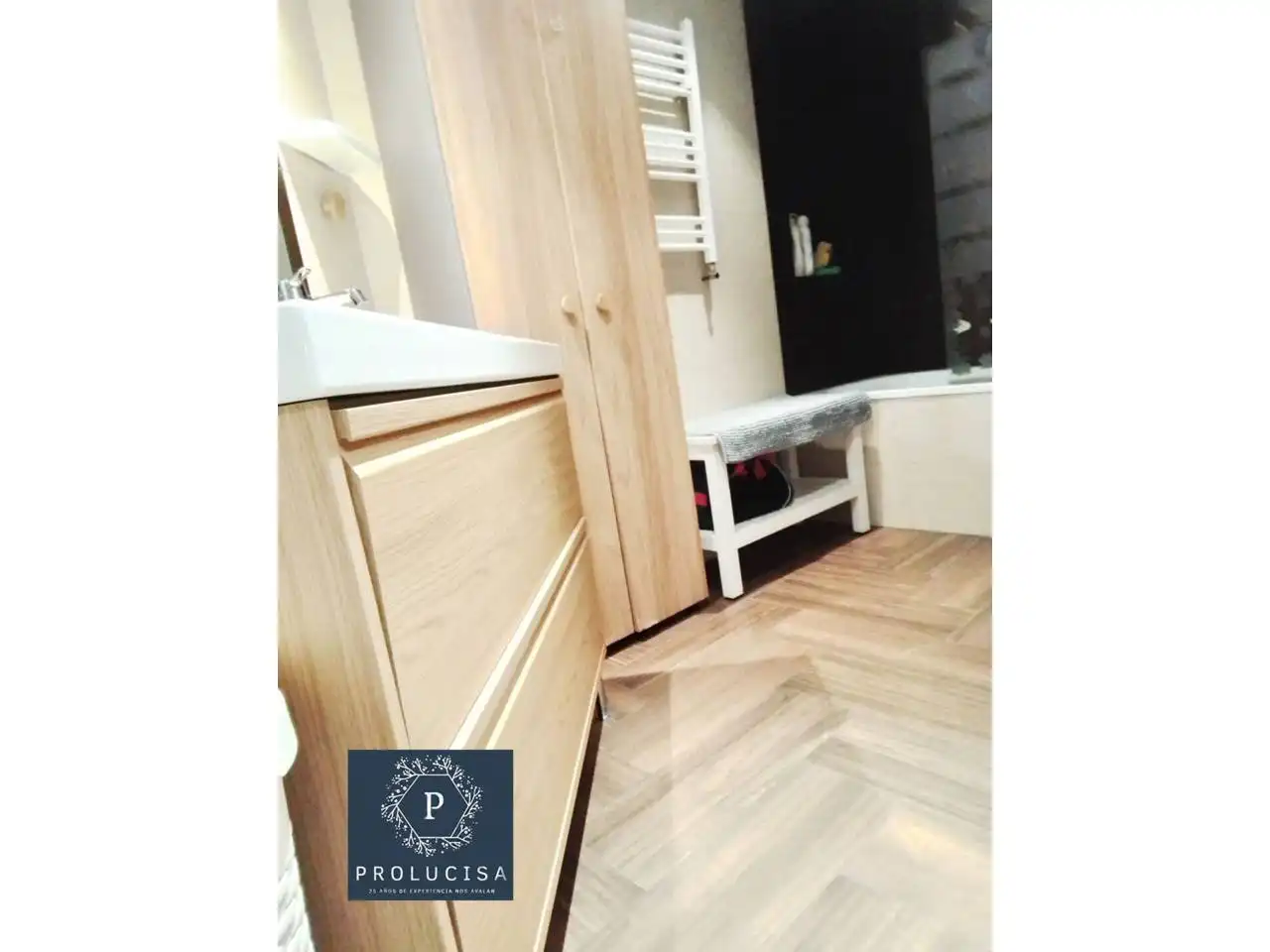 Bathroom of Flat for sale in Móstoles  with Air Conditioner, Heating and Terrace