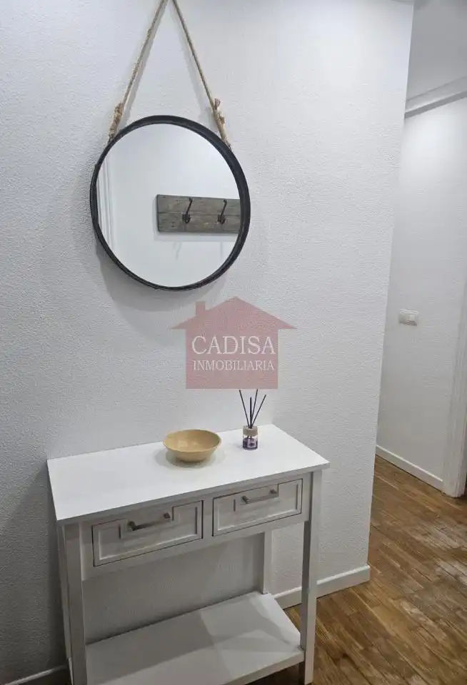 Habitación de Piso para compartir en Salamanca con Calefacción y Amueblado