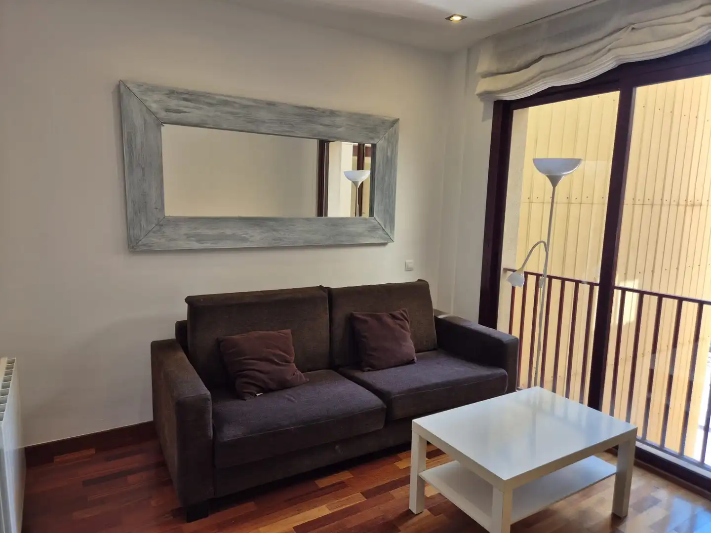 Living room of Flat for sale in Barcelona  with Heating, Parquet flooring and Furnished
