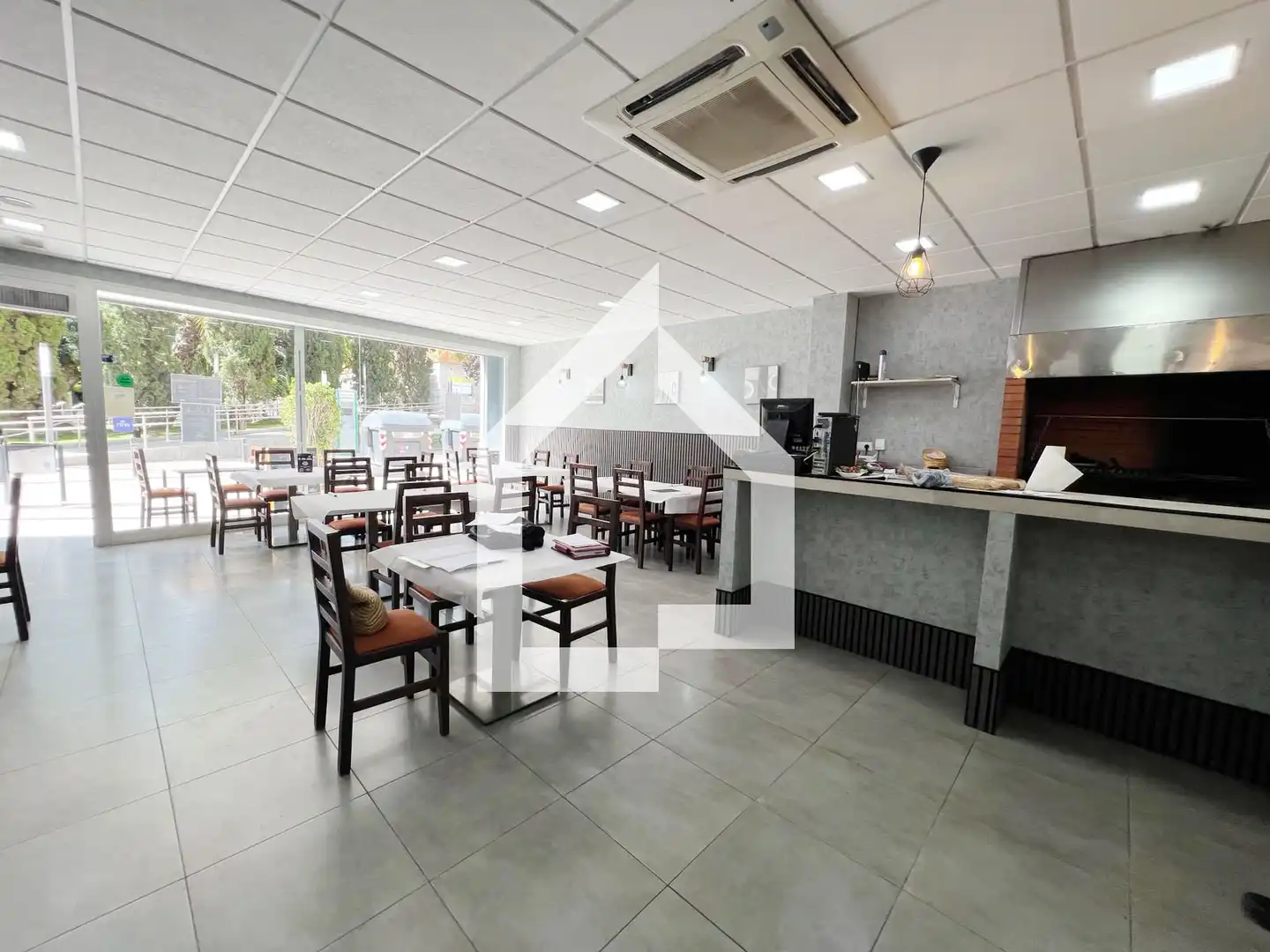 Business premises for transfer in Calle Cervantes, imagen 8