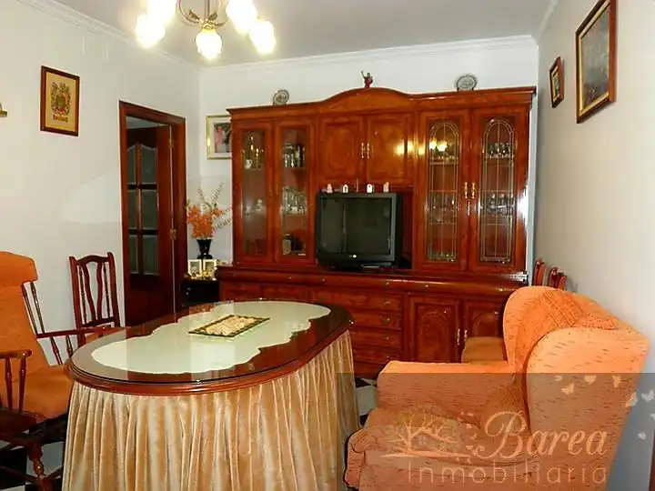 Maison mitoyenne avec terrasse à vendre à Rute, imagen 3