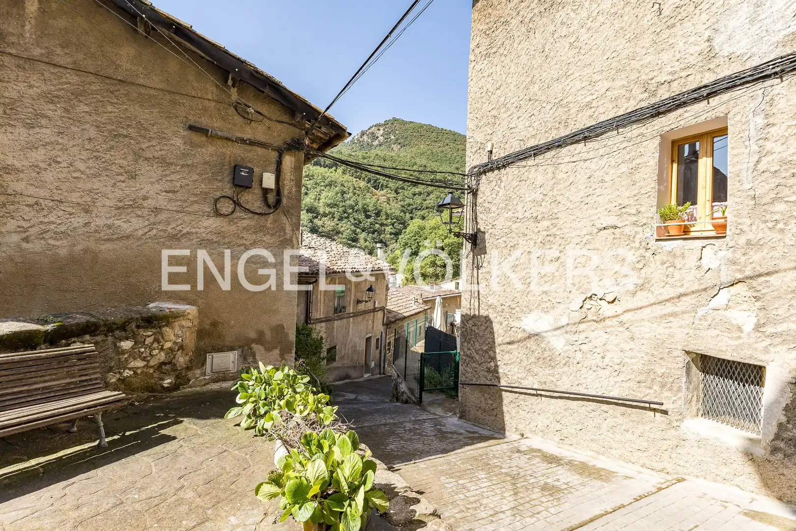 Houses for sale in Carrer Major, Cercs