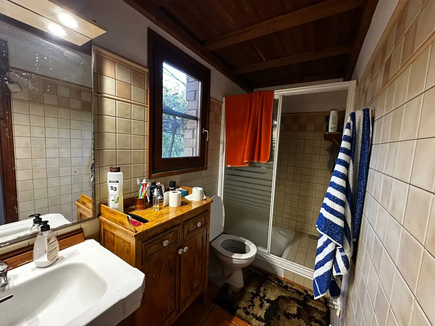 Baño de Finca rústica en venta en Montoliu de Lleida con Calefacción, Jardín privado y Internet