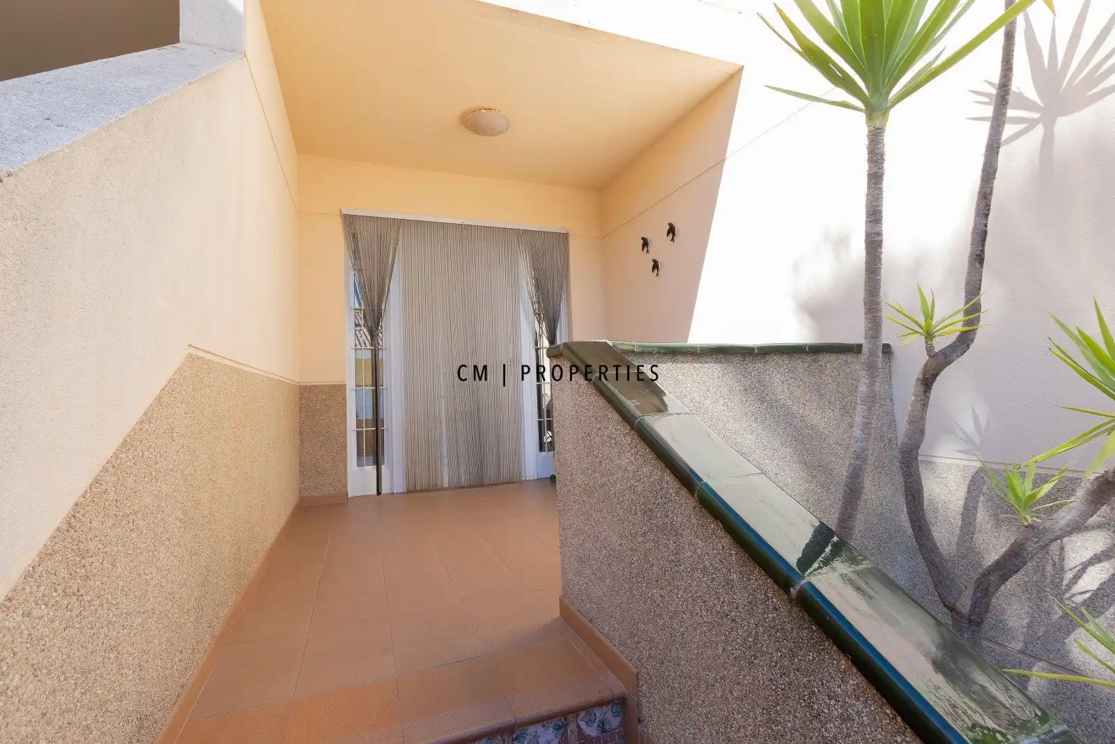 Balcony of Detached homes for sale in Sagunto / Sagunt  with Air Conditioner, Terrace and Oven