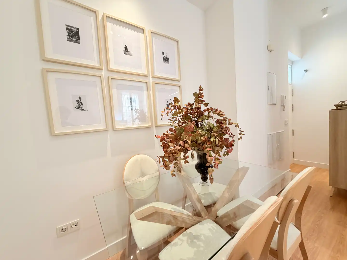 Dining room of Apartments for rent in Sevilla  with Air Conditioner, Heating and Parquet flooring