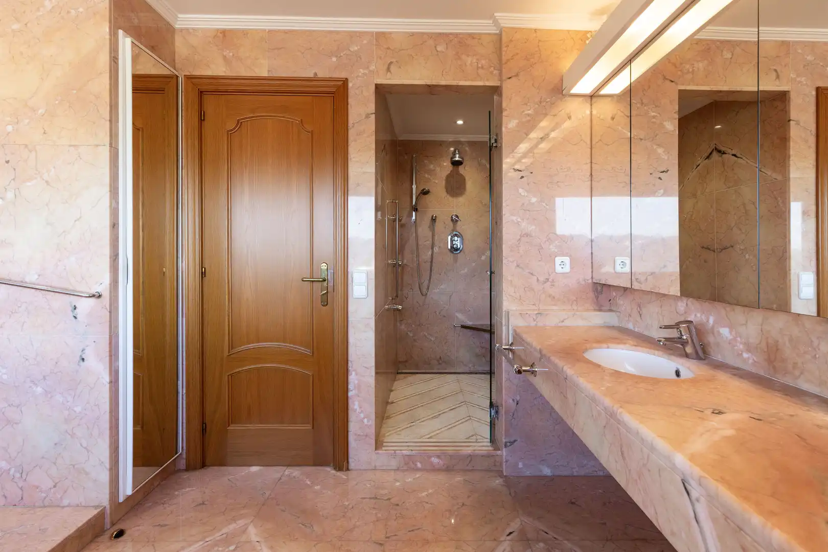 Badezimmer von Haus oder Chalet zur Miete in Argentona mit Klimaanlage, Heizung und Terrasse