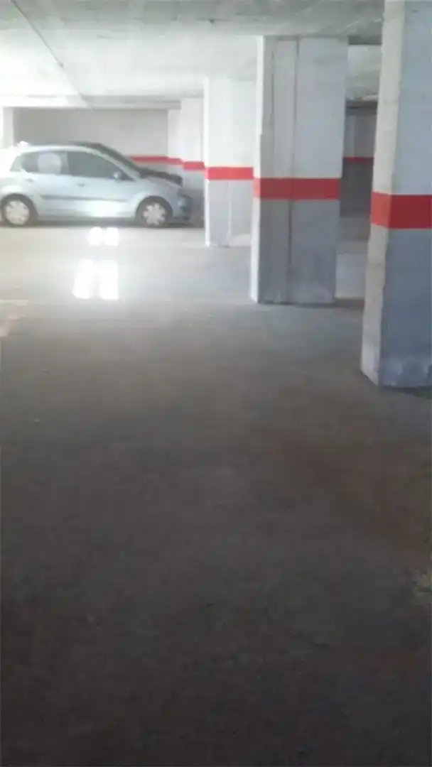 Garage for rent in San Roque