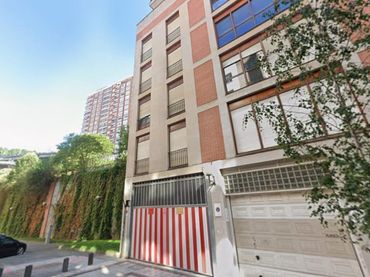 Aparcamiento en venta en Mandobide Kalea