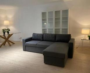 Living room of Flat to rent in  Granada Capital  with Air Conditioner