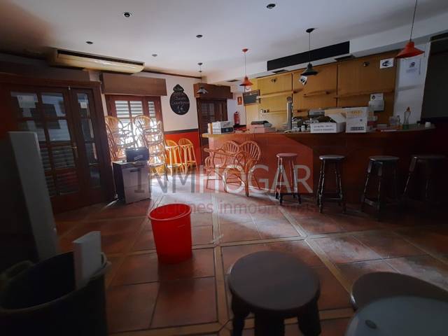 Local comercial en Alquiler en Murallas