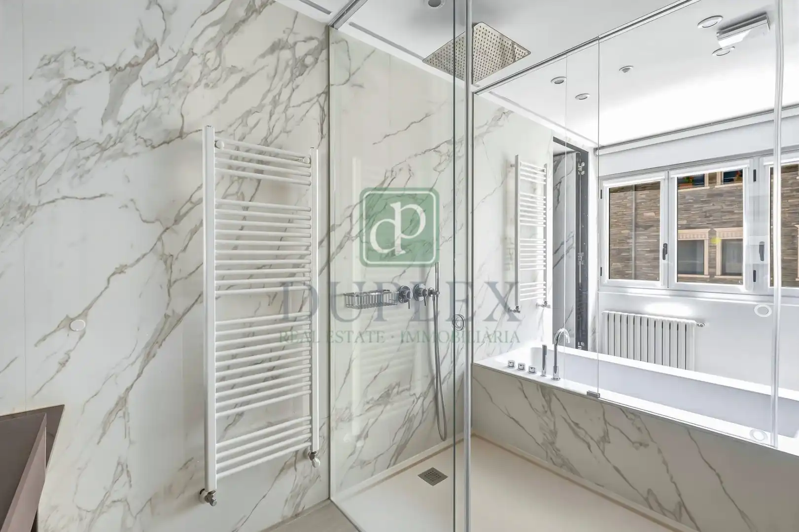 Baño de Apartamento en venta en Andorra la Vella con Aire acondicionado, Calefacción y Parquet