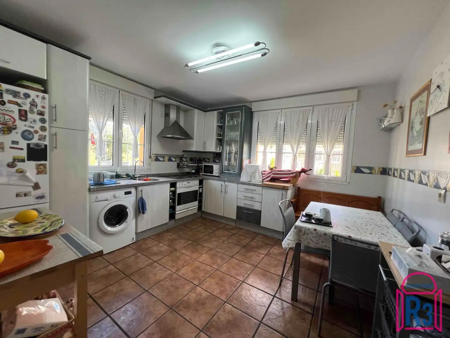 Cocina de Casa o chalet en venta en Carrocera con Calefacción, Jardín privado y Amueblado