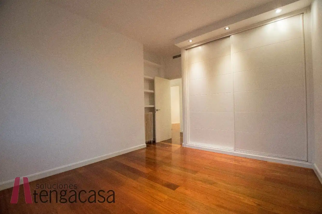 Flat for rent in Calle de Blasco de Garay, 100, Vallehermoso