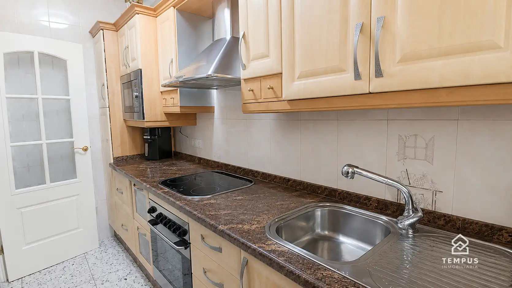 Kitchen of Flat for sale in Córdoba  with Air Conditioner, Terrace and Furnished