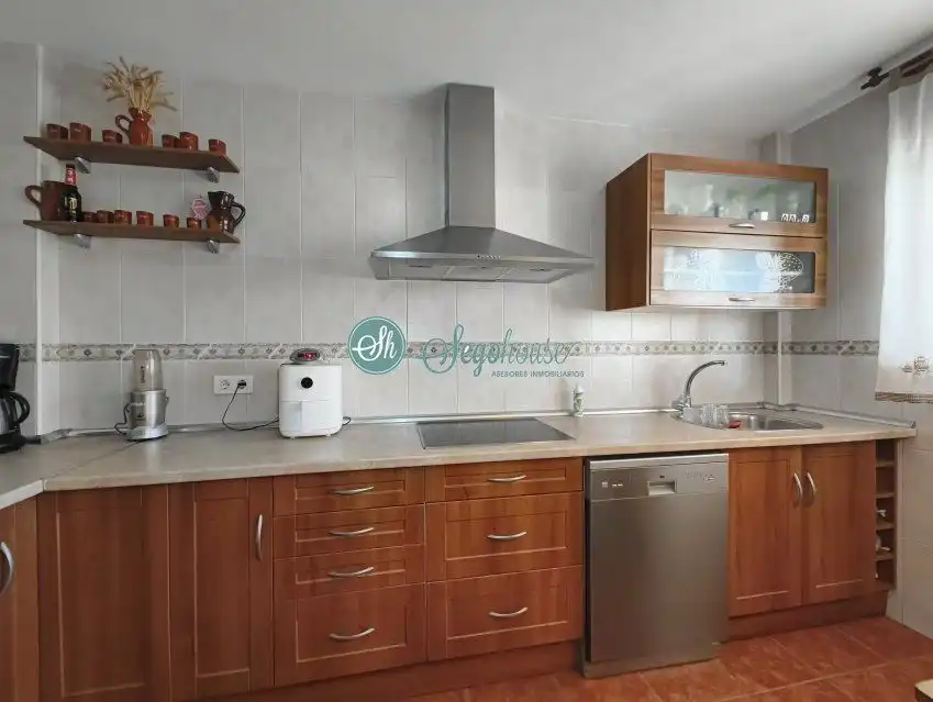 Cocina de Casa o chalet en venta en San Cristóbal de Segovia con Calefacción, Jardín privado y Terraza