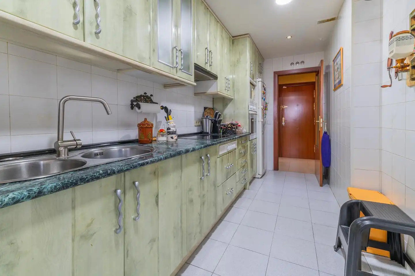Kitchen of Flat for sale in Torrejón de Ardoz  with Air Conditioner, Heating and Storage room