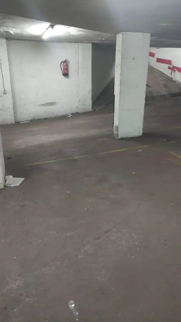 Einzelparkplatz zum Verkauf in Calle García Alix 7, imagen 3